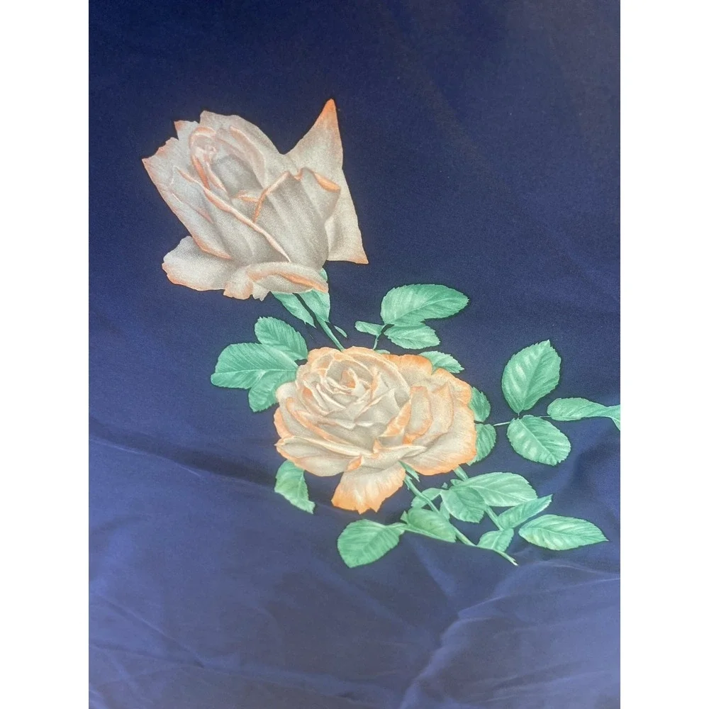 Ellen Tracy VTG SIlk Scarf Navy With Roses 34 x 35 New without Tags